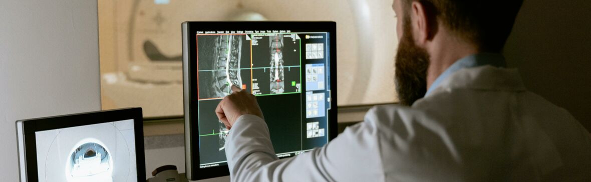 pexels-mart-production-7088524 pexels-mart-production-7088524