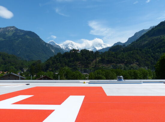 Heliport Interlaken Krankenhausdach, Helikopterlandeplatz Heliport Interlaken Krankenhausdach, Helikopterlandeplatz